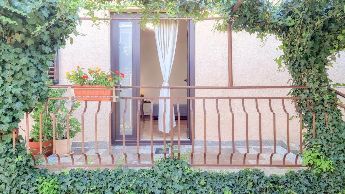Apartments Maria Novigrad Istria Exterior foto